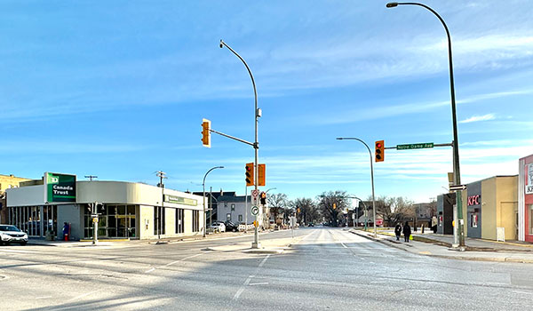 Present Toronto-Dominion bank branch at the site