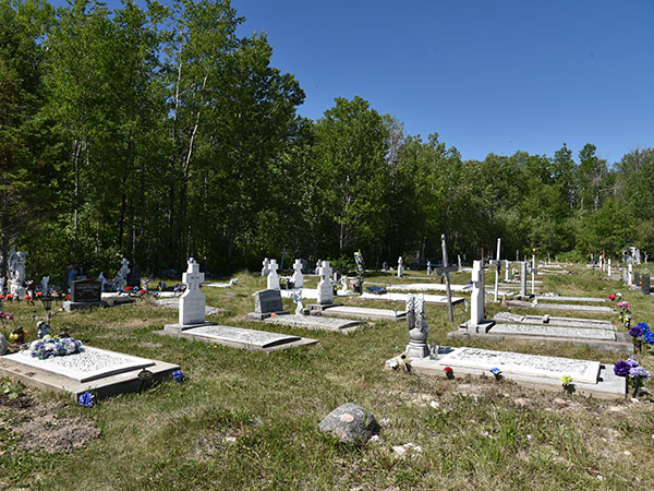 Duck Bay Cemetery