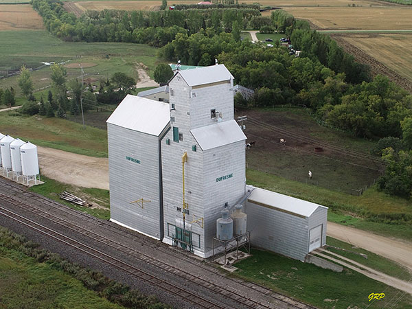 Aerial view of the former Manitoba Pool grain elevator at Dufresne