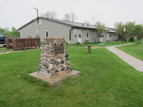 Eddystone pioneers monument