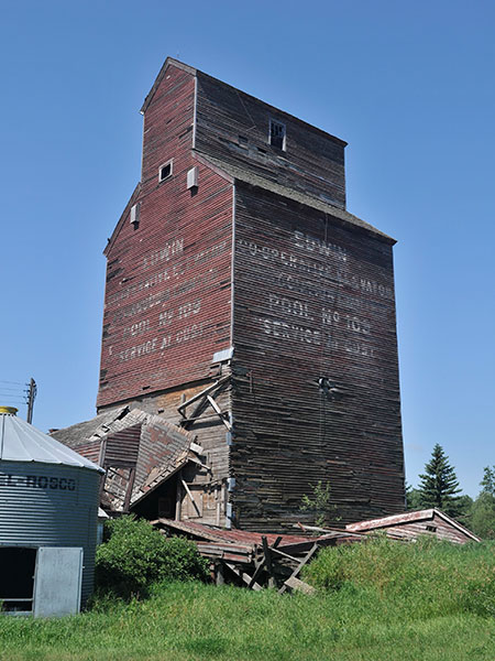 Former Manitoba Pool grain elevator at Edwin