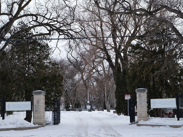 Entrance to Elmwood Cemetery