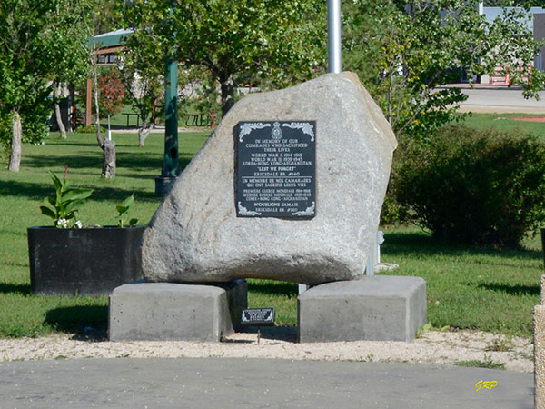 War Memorial in Eriksdale Railway Memorial Park