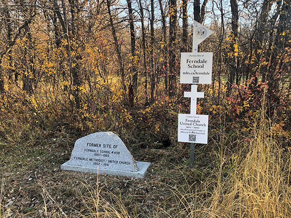 Ferndale School and United Church commemorative monument and sign