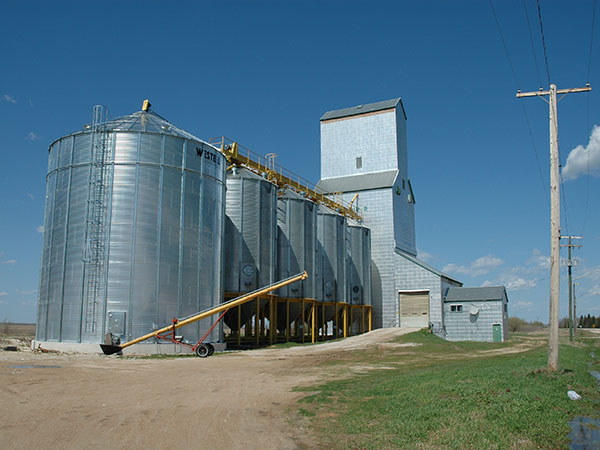 Former Manitoba Pool grain elevator at Fork River