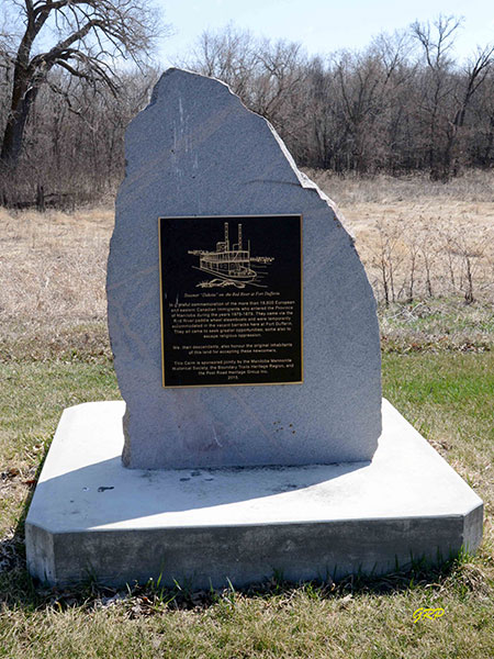 Immigrant monument at Fort Dufferin