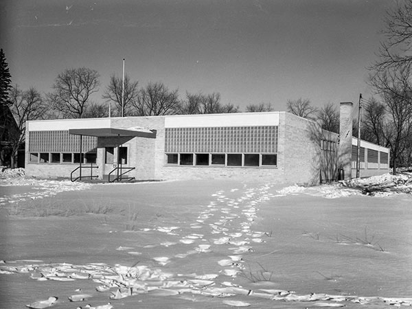 Fort la Reine School