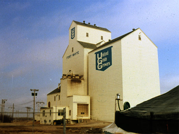 United Grain Growers grain elevator and crib annex at Fort Whyte