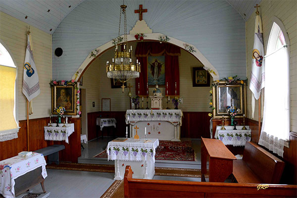 Interior of Sacred Heart of Jesus Ukrainian Catholic Church