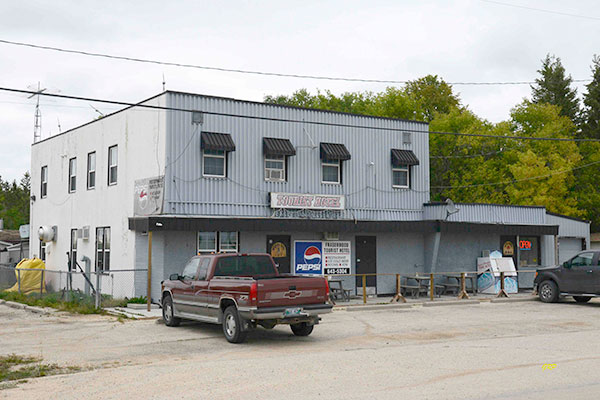 Fraserwood Tourist Hotel