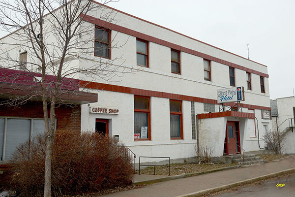 Gilbert Plains Hotel