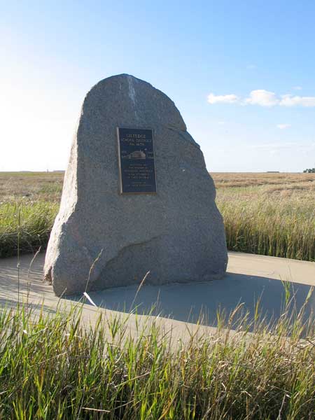 Giltedge School commemorative monument