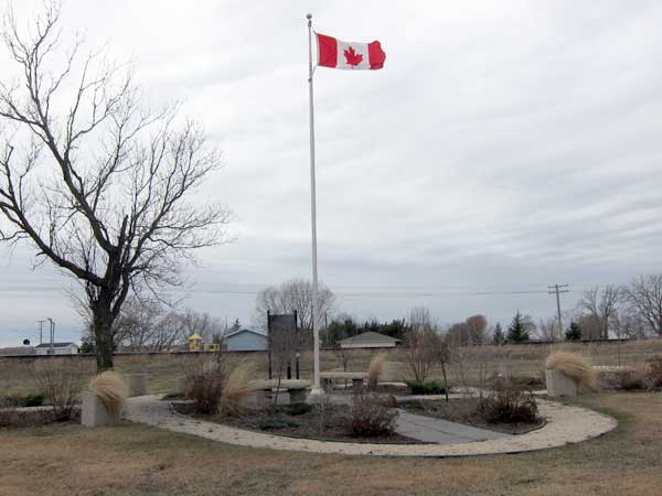 Giroux pioneers commemorative monument
