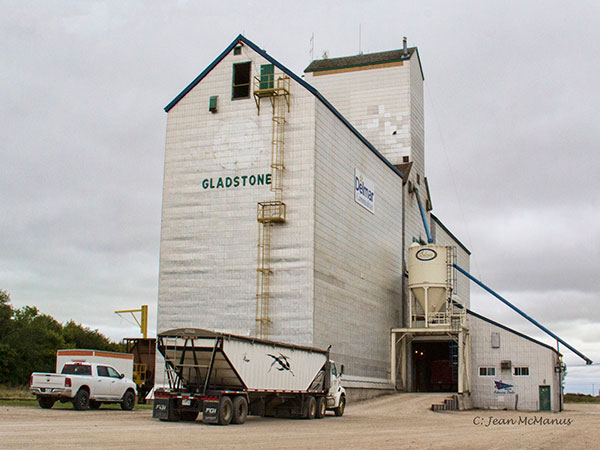 The former Manitoba Pool grain elevator at Gladstone