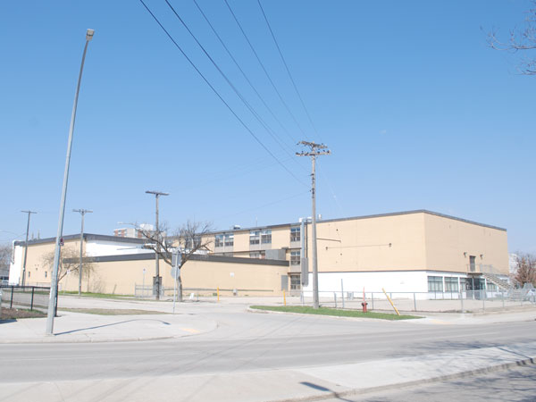 Gordon Bell High School