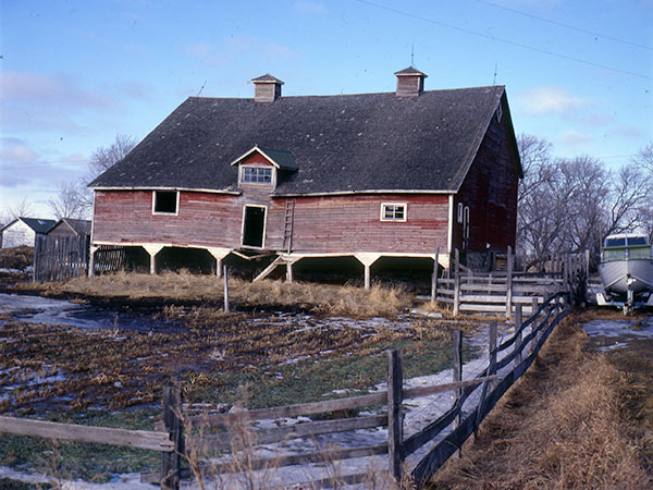 Govenlock Barn