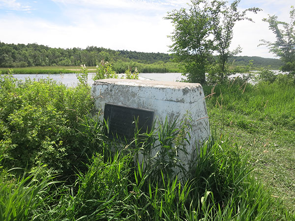 Grasse Lake conservation commemorative monument