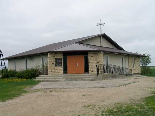 Green Ridge United Church, built in 1988, with commemorative plaque to the left of its entrance door