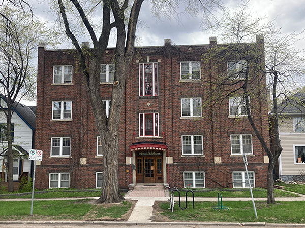 Greysolon Apartments