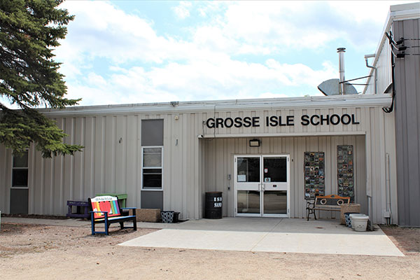 Entrance to Grosse Isle School