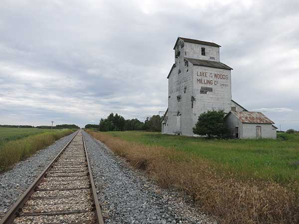 Former Lake of the Woods grain elevator at Harmsworth
