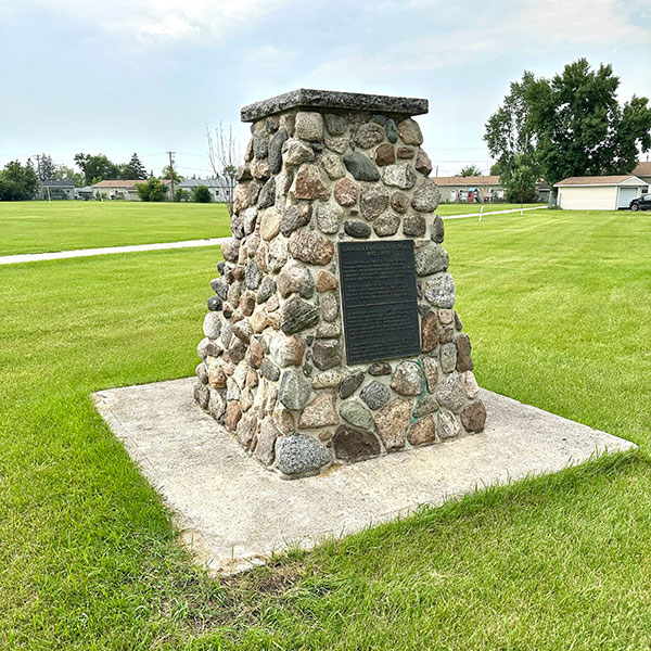 Harold Edwards School commemorative monument