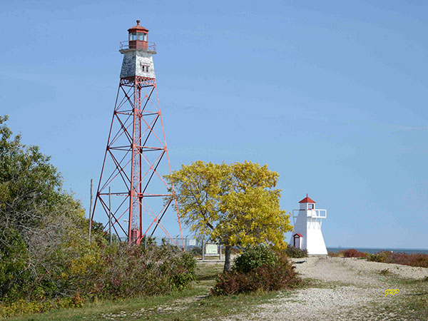 1926 (left) and 1898 (right) Gull Harbour lighthouse