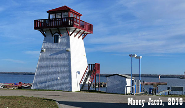 Third Gull Harbour lighthouse