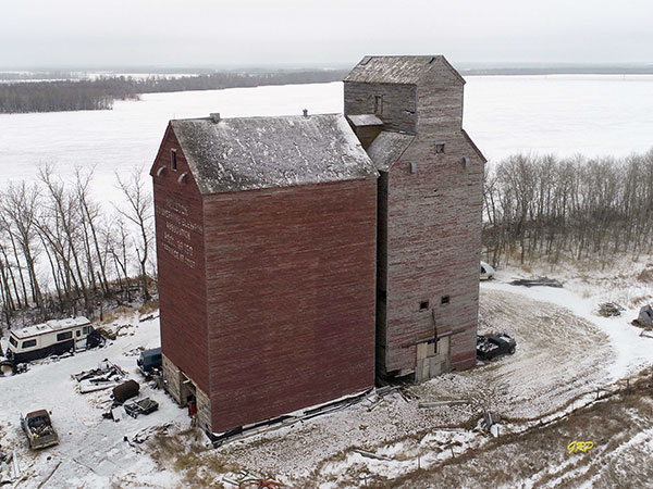 Aerial view of the former Manitoba Pool grain elevator at Helston