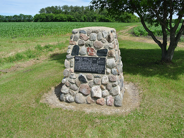 Image Hill School commemorative monument