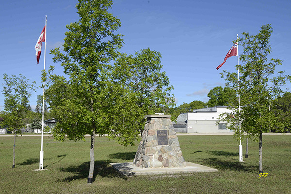 Inwood Veterans Memorial in situ