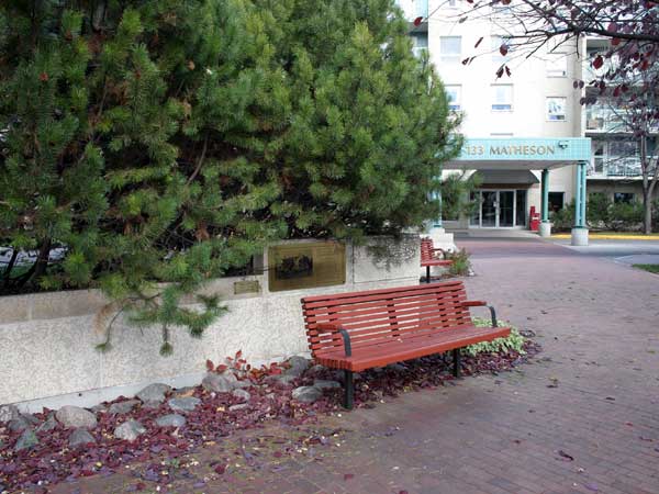 Jewish Orphanage and Children’s Aid of Western Canada Park and Plaque