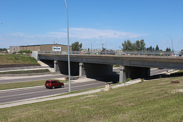 Keewatin Street Underpass and Plaque