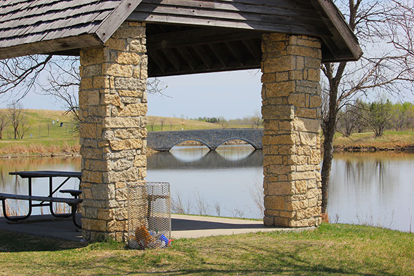 Precast concrete bridge