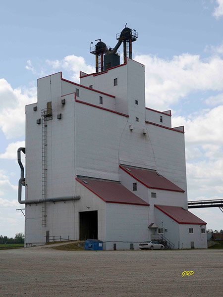 Former Paterson grain elevator at Killarney