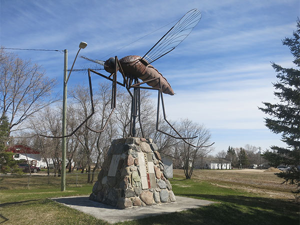 Giant mosquito monument at Komarno