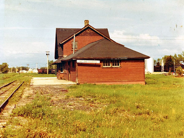 Canadian Pacific Railway station at Lac du Bonnet