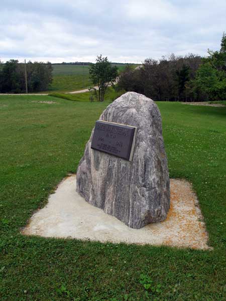 Lake Max School commemorative monument
