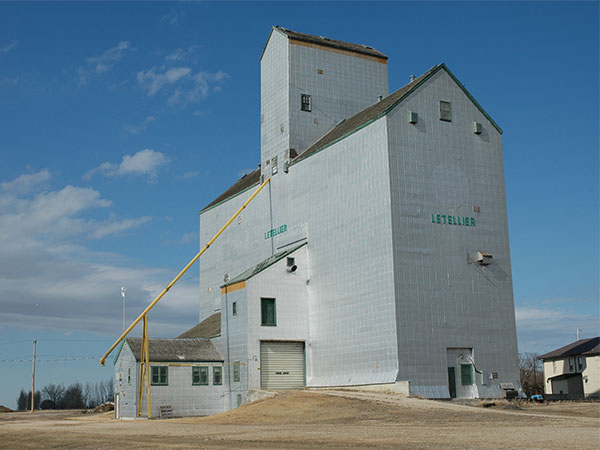 The former Manitoba Pool grain elevator at Letellier