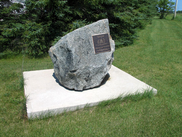 Lilyfield School commemorative monument