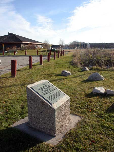 Living Prairie Museum Plaque
