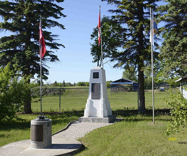 Lundar Pioneers Monument