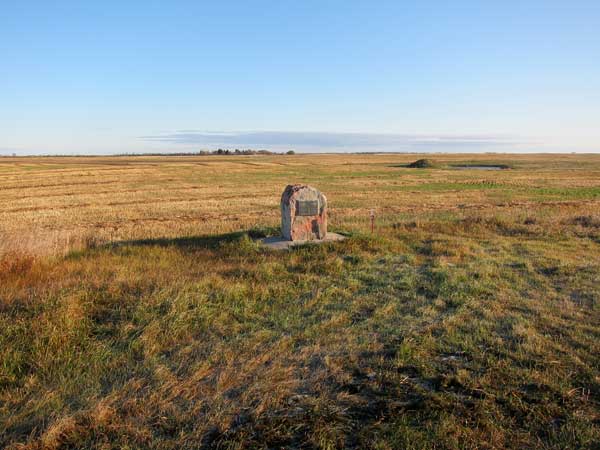 Luther School commemorative monument