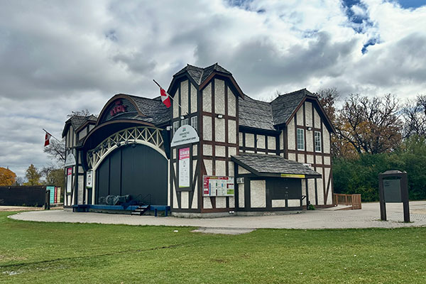 Lyric Theatre