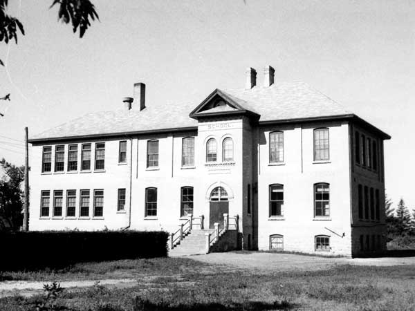 MacGregor School