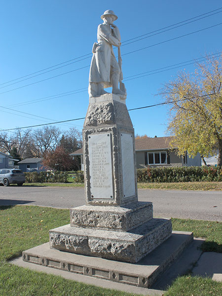 MacGregor War Memorial
