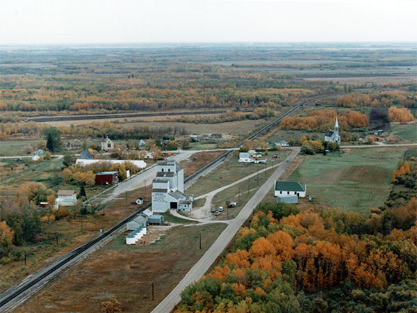 Aerial view of the Makinak grain elevator