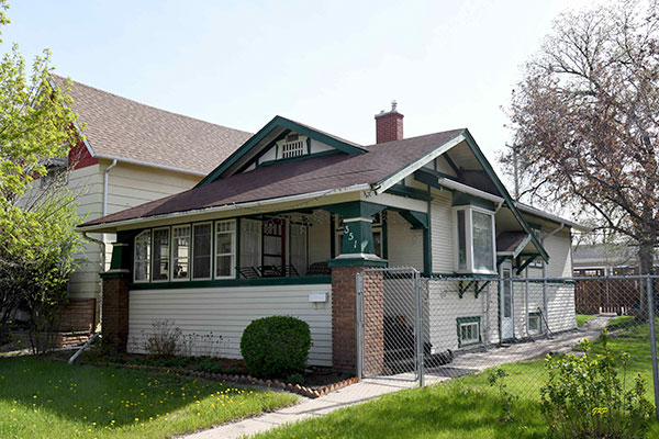 Mansfield House