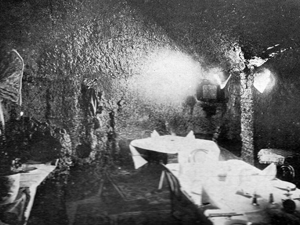Private dining room in grotto in the Mariaggi Hotel