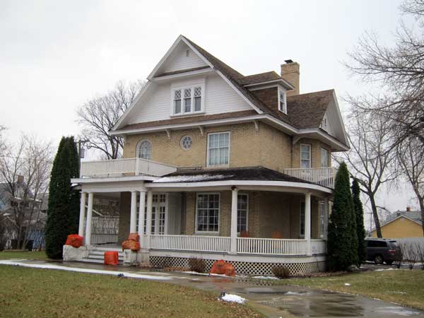 McKenzie House